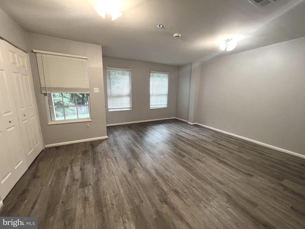 7027 Cradlerock Farm Ct - Photo 3 of 27