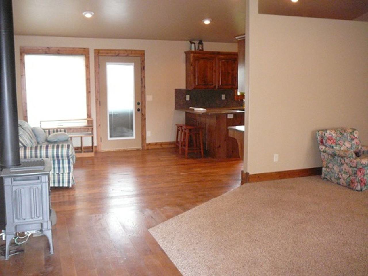 175 Brome Dr - Photo 2 of 7