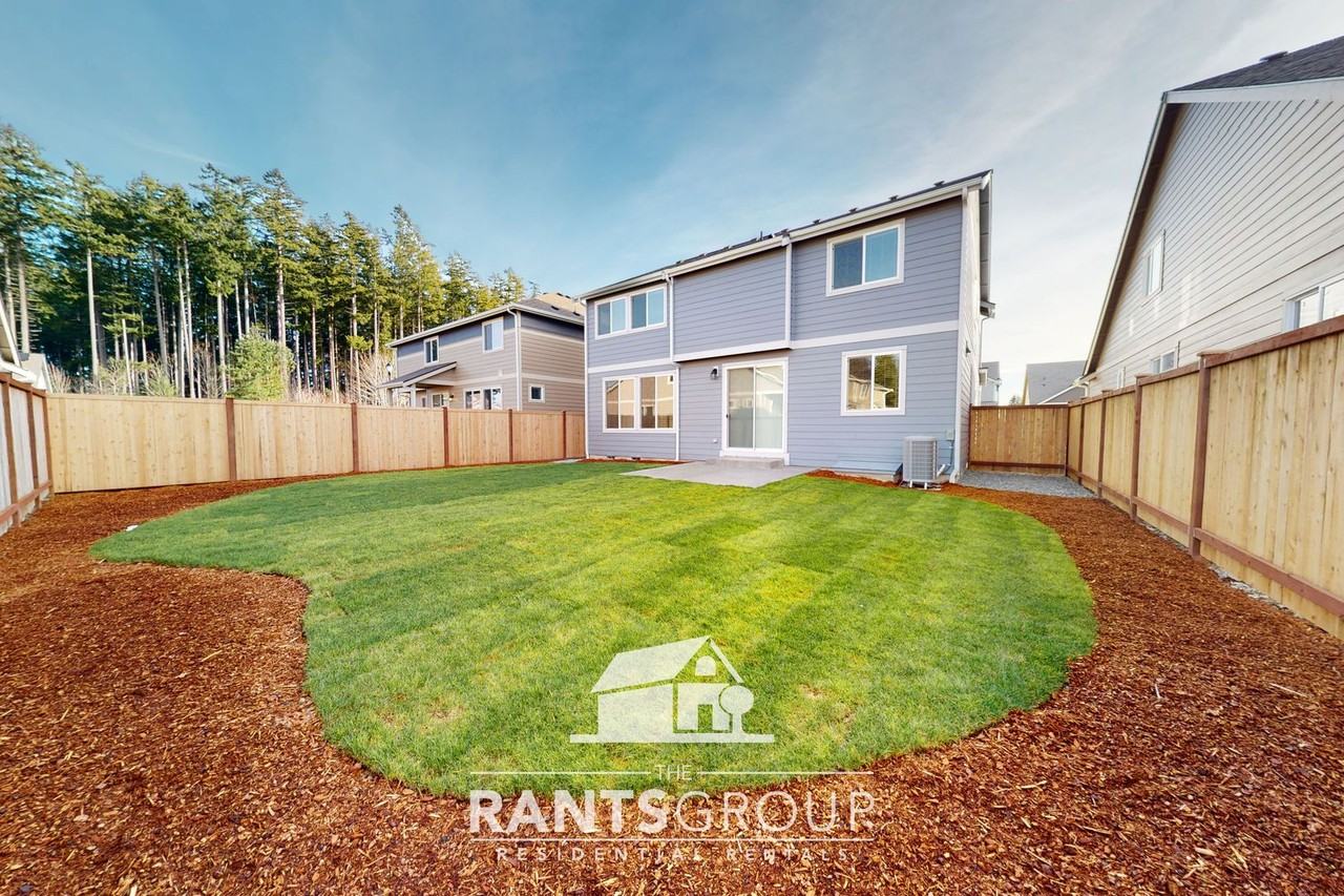 9734 Rayla Ct Se - Photo 5 of 25
