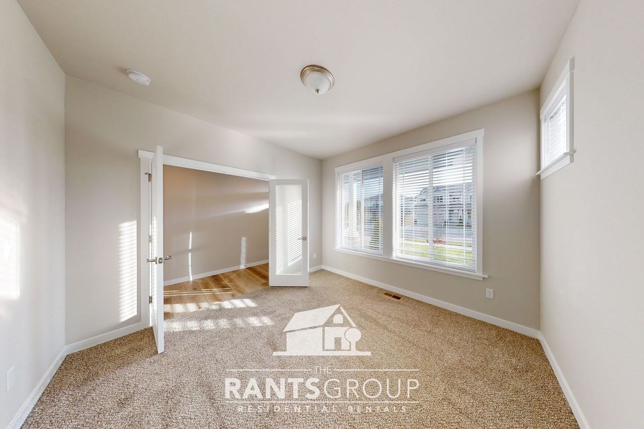 9734 Rayla Ct Se - Photo 7 of 25