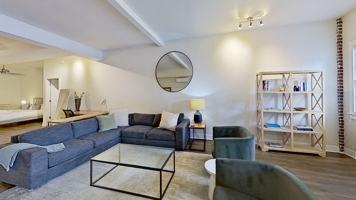 featured image of 139 Wentworth St