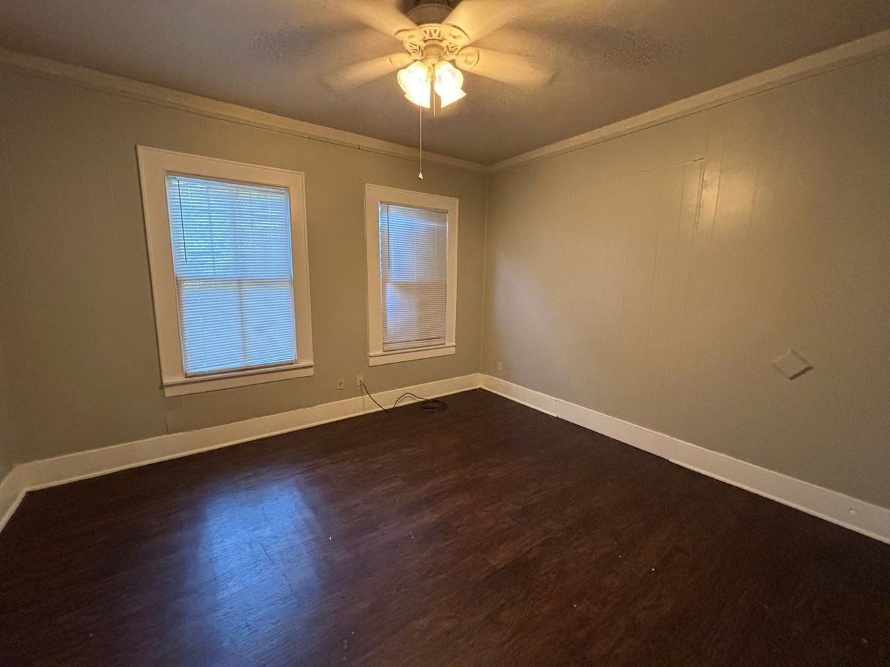 2214 Avenue O 1/2 - Photo 6 of 6