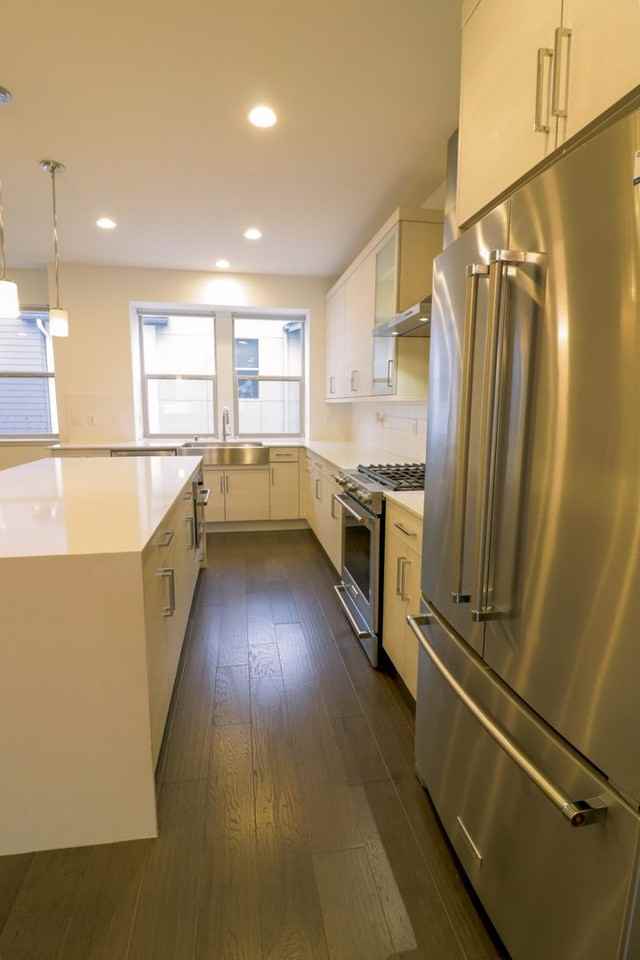 6647 137th Pl Se - Photo 3 of 30