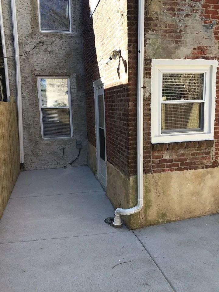 2105A W Seybert St - Photo 5 of 18