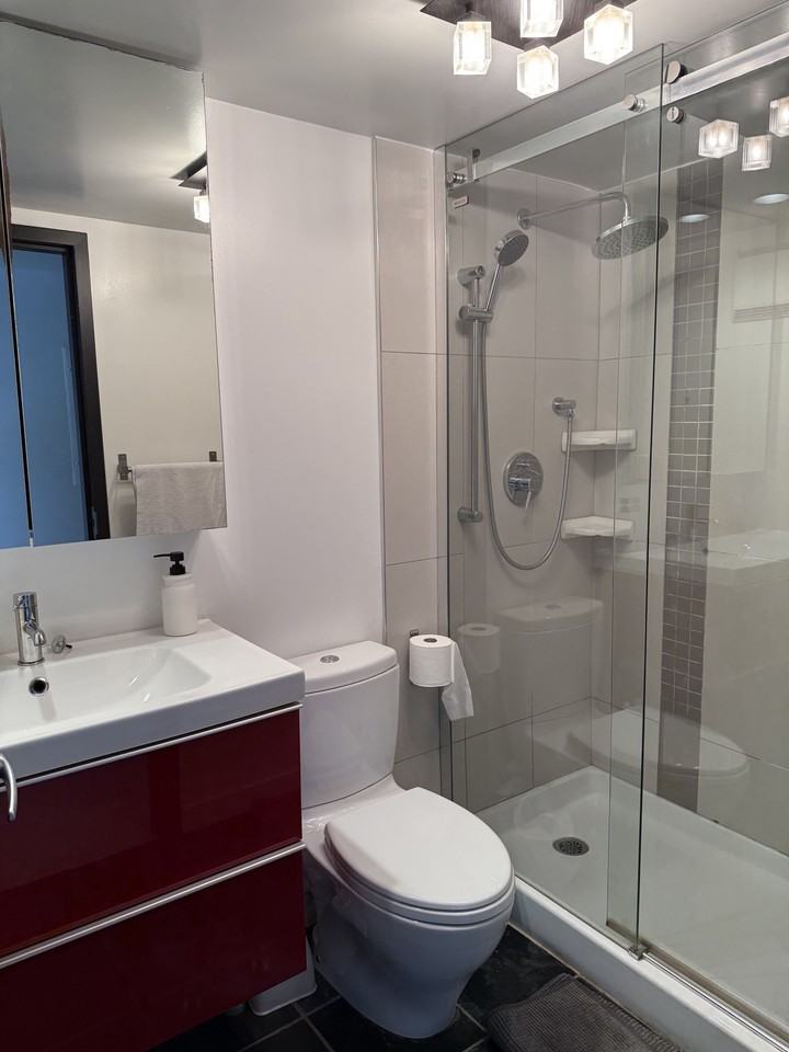 933 Seymour Street #706 - Photo 4 of 4