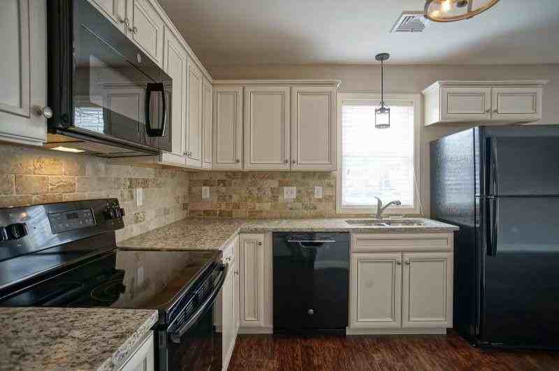 26 Spring View St - Photo 7 of 19