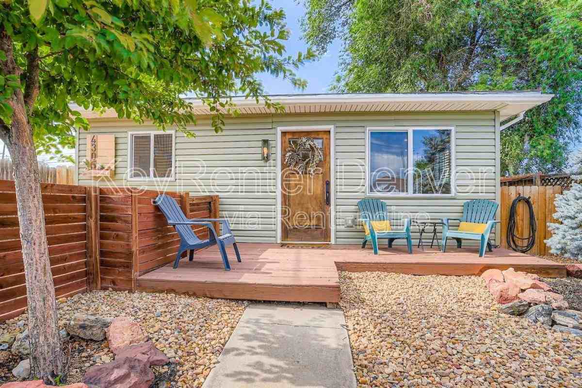 4305 W Exposition Ave - Photo 2 of 10