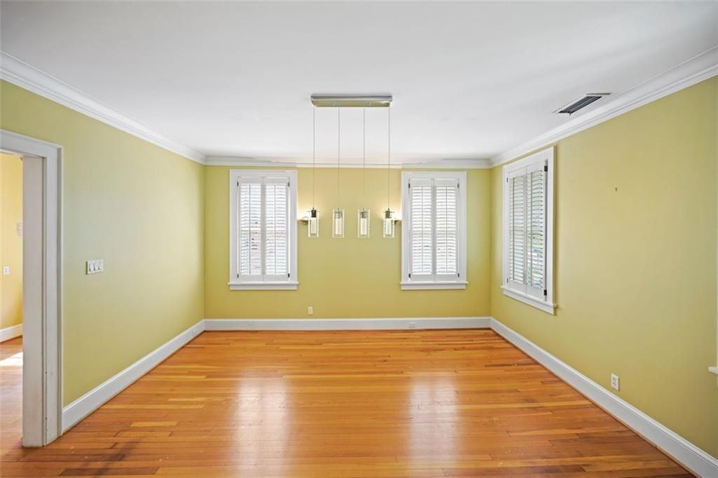 60 26th St Nw - Photo 3 of 19