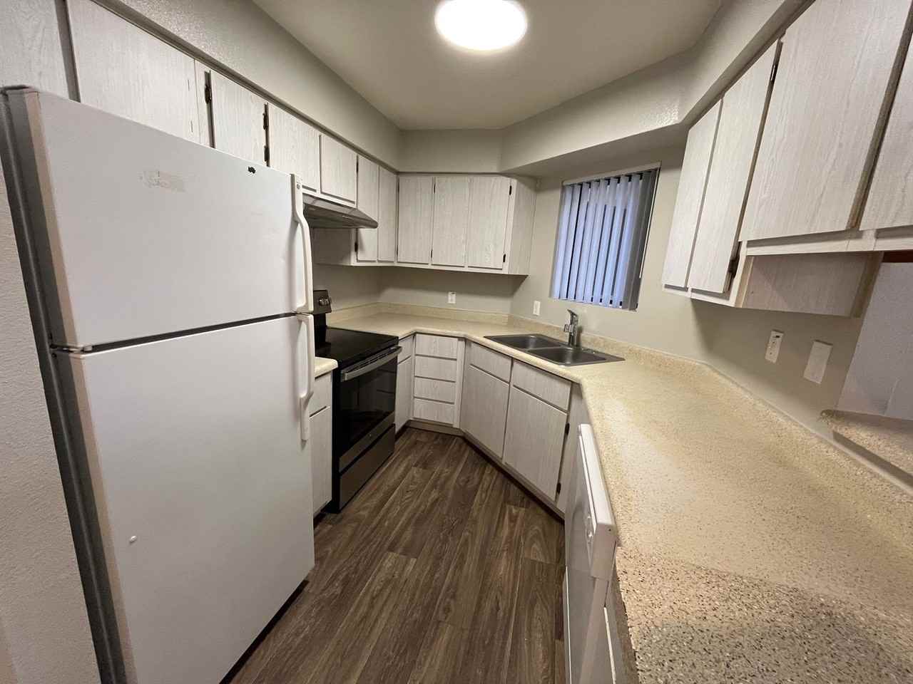 Tempe La Mirage Apartments - Photo 4 of 20