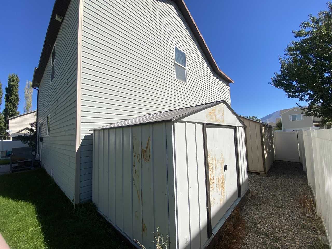 432 Southwest - Photo 7 of 41