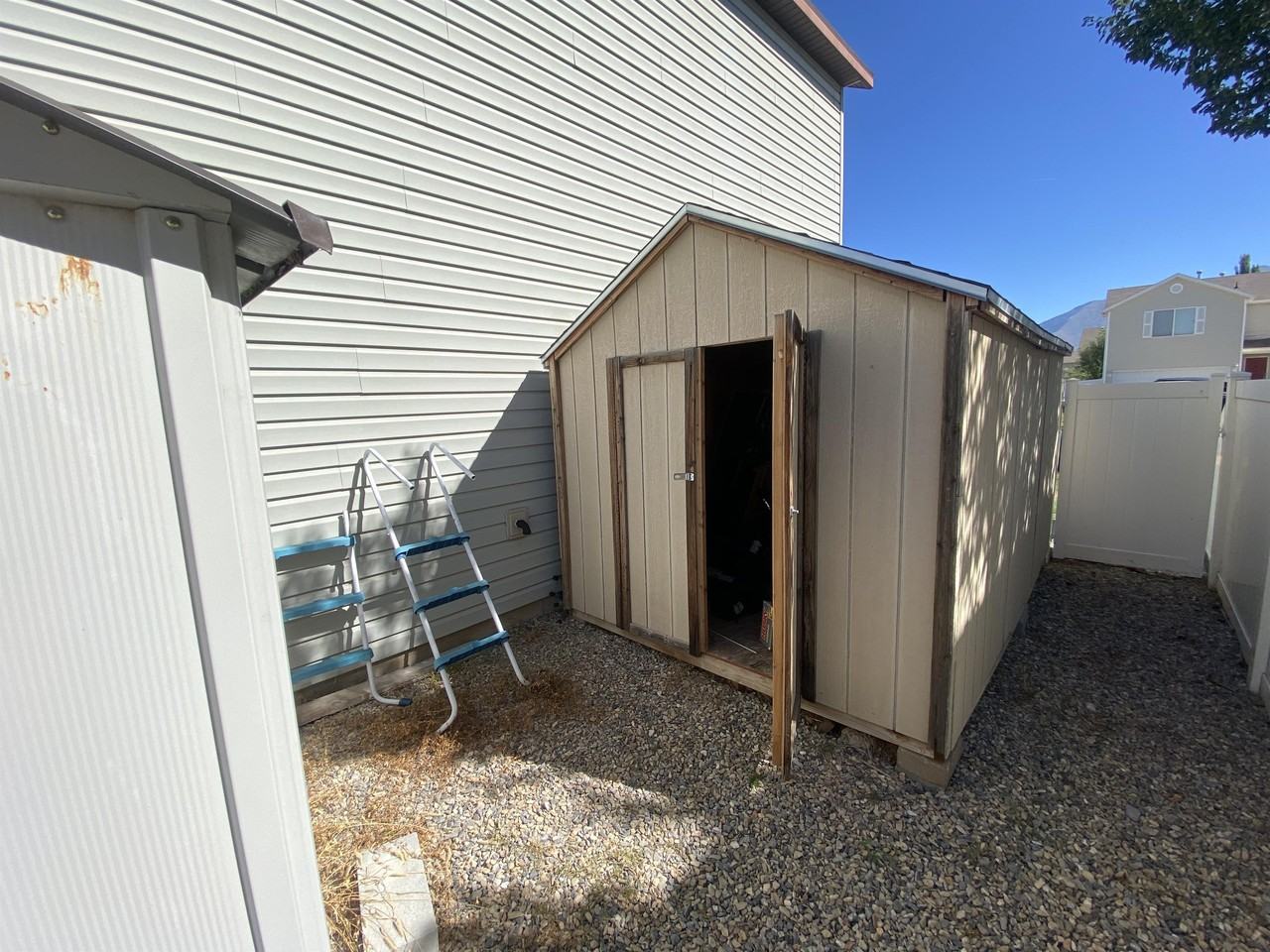 432 Southwest - Photo 2 of 48