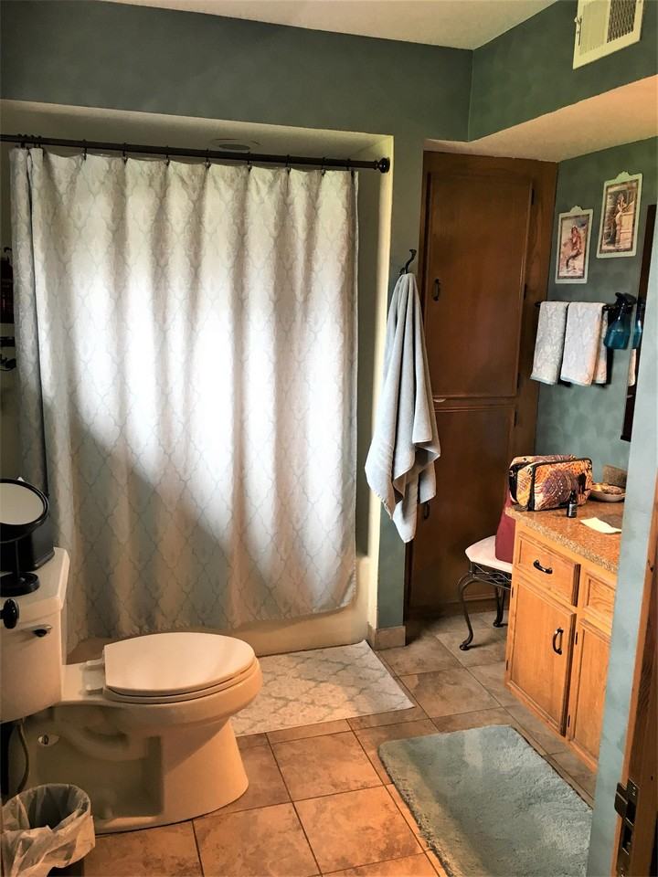 16260 Galena Rd - Photo 3 of 23