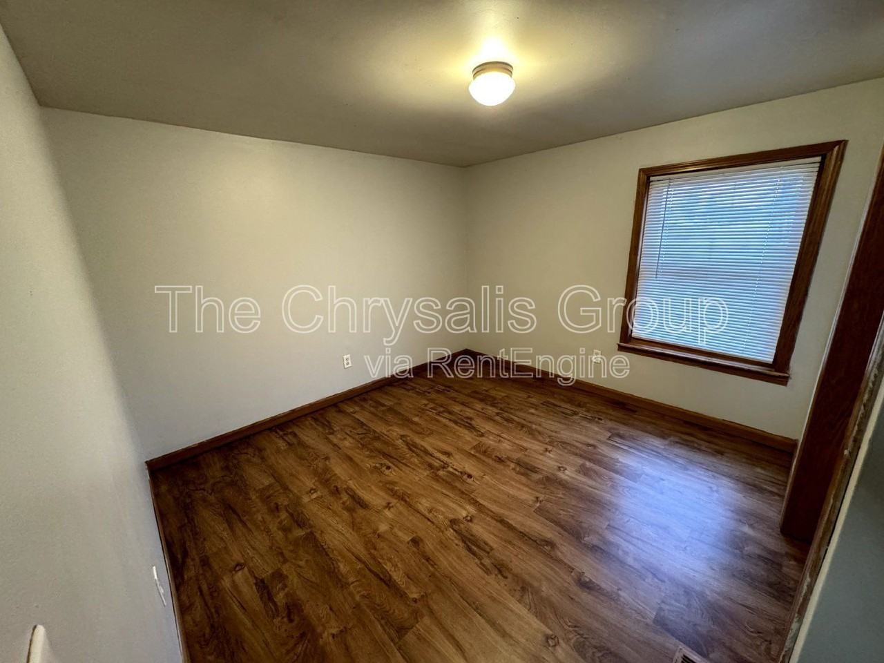 1949 N 31st Rd #1 - Photo 5 of 11