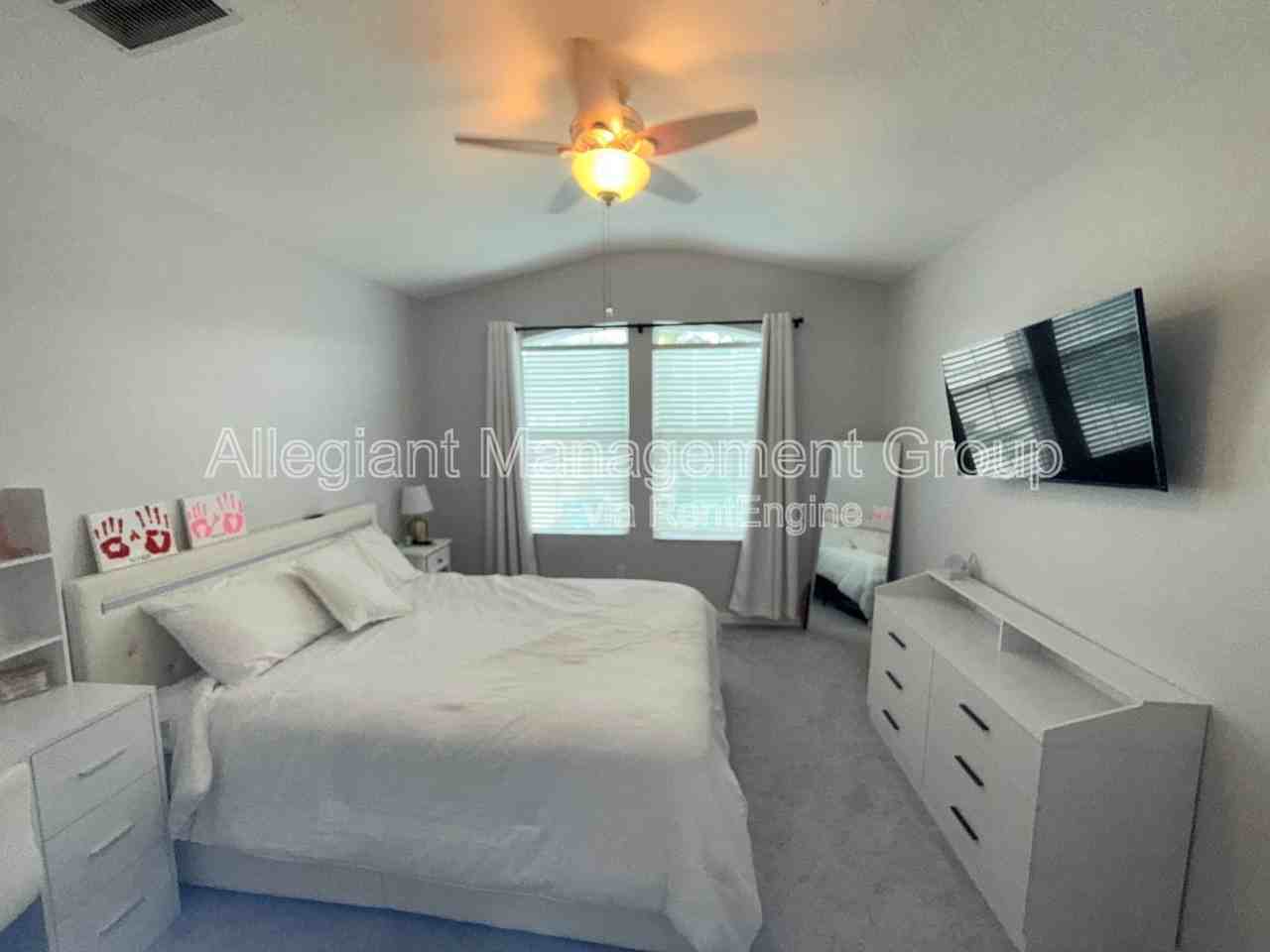 1589 Plumeria Pl - Photo 6 of 20