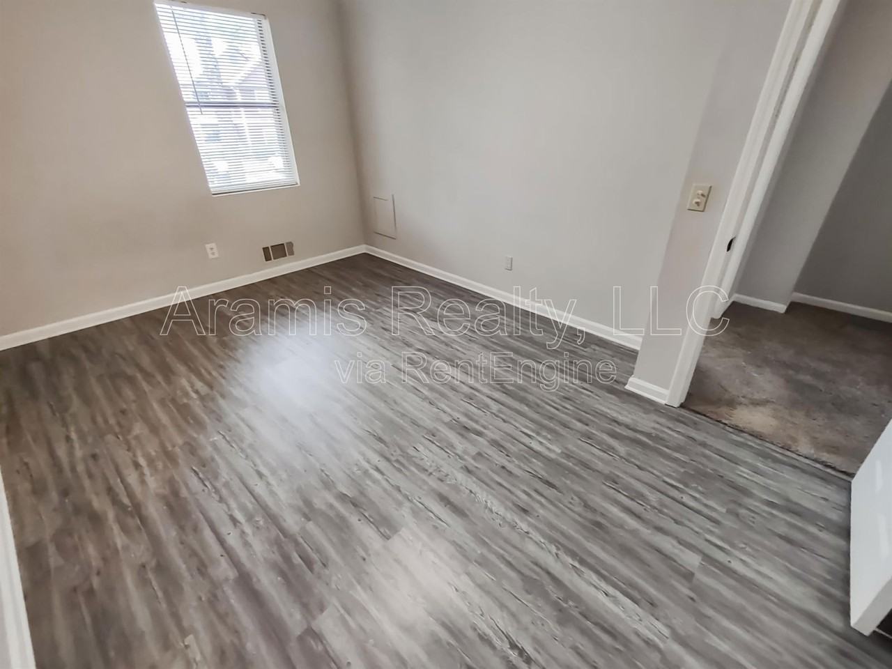 5050 Top Cat Ct #1 - Photo 7 of 13