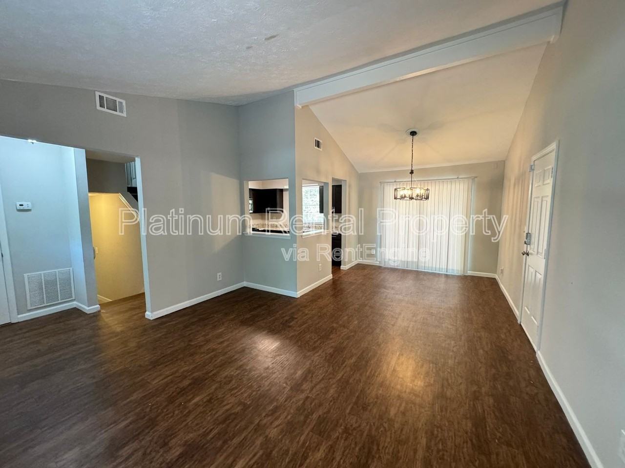 270 Splitwood Ln - Photo 5 of 25