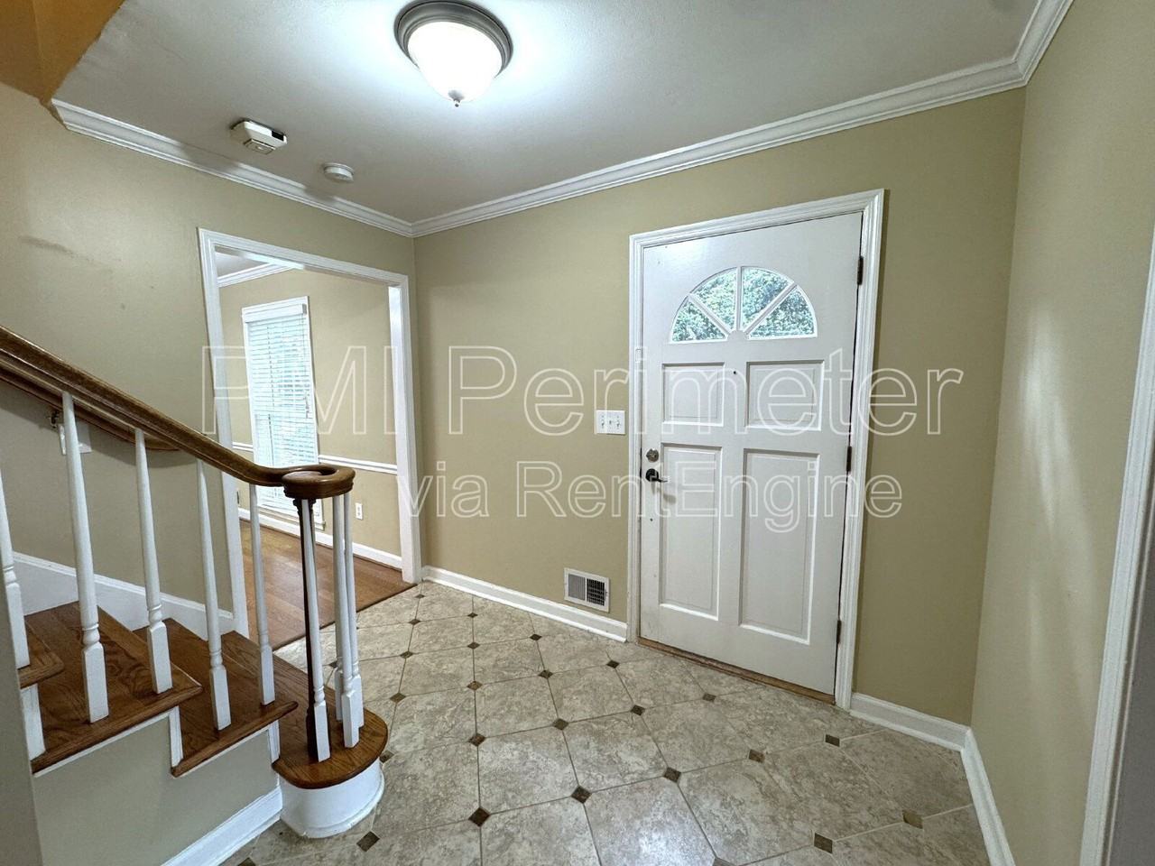 5338 Roberts Dr - Photo 2 of 34