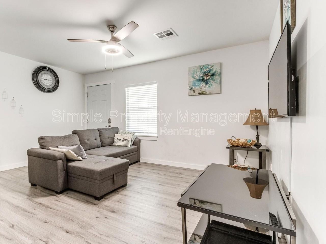 425 Babb Dr #1 - Photo 6 of 17