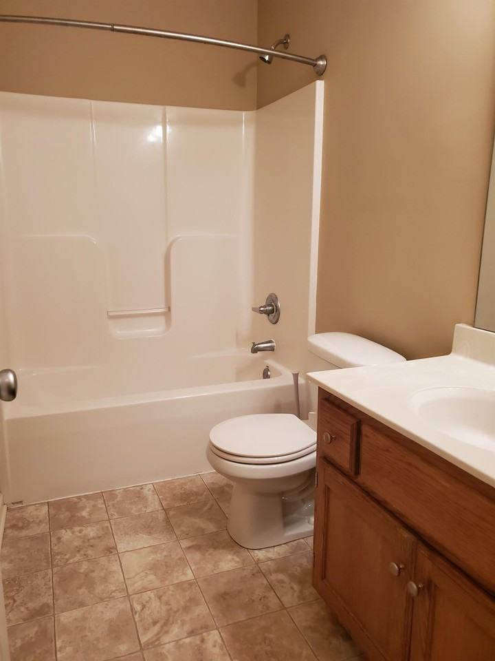 425D Hawthorne Blvd #2 - Photo 3 of 14