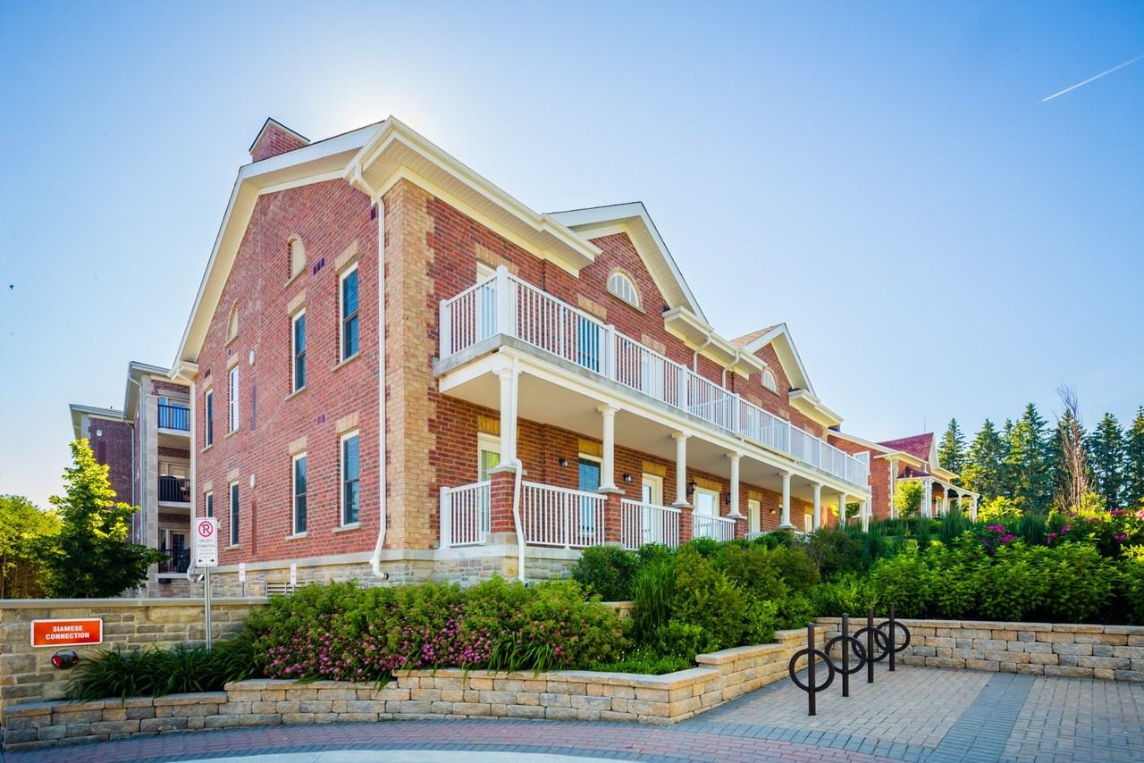 10360 Islington Ave - Photo 2 of 7