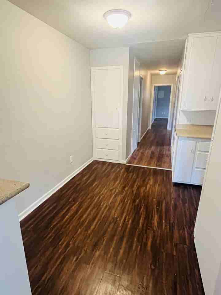 3511 35th St #B - Photo 4 of 16