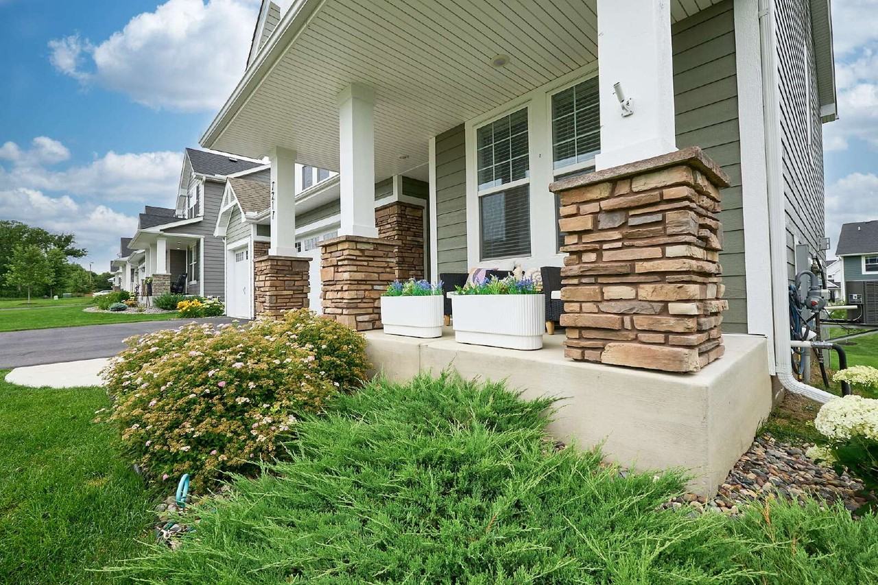 7217 Purple Pkwy - Photo 3 of 39