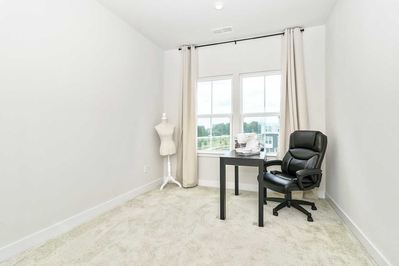 100 Fost Blvd #1 - Photo 3 of 35