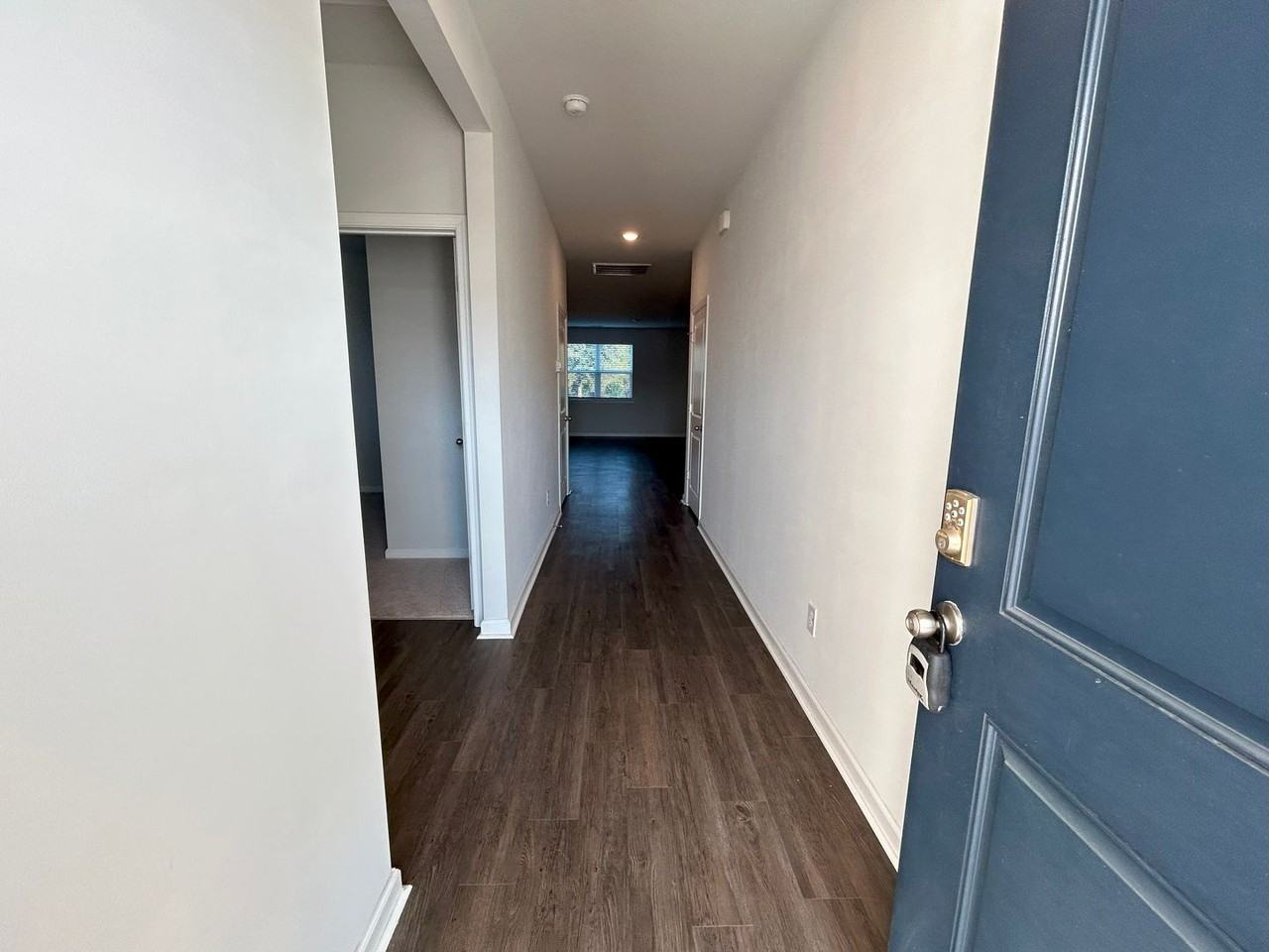 448 St Kitts Way - Photo 2 of 32