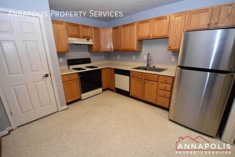 2615 Compass Dr - Photo 2 of 18