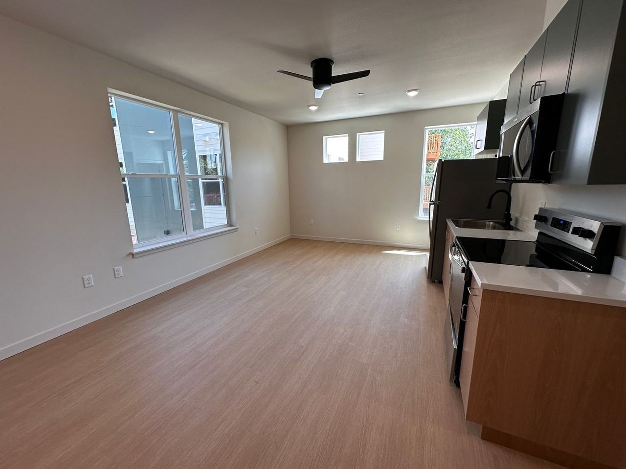 Waller St. Apt. - Photo 3 of 15