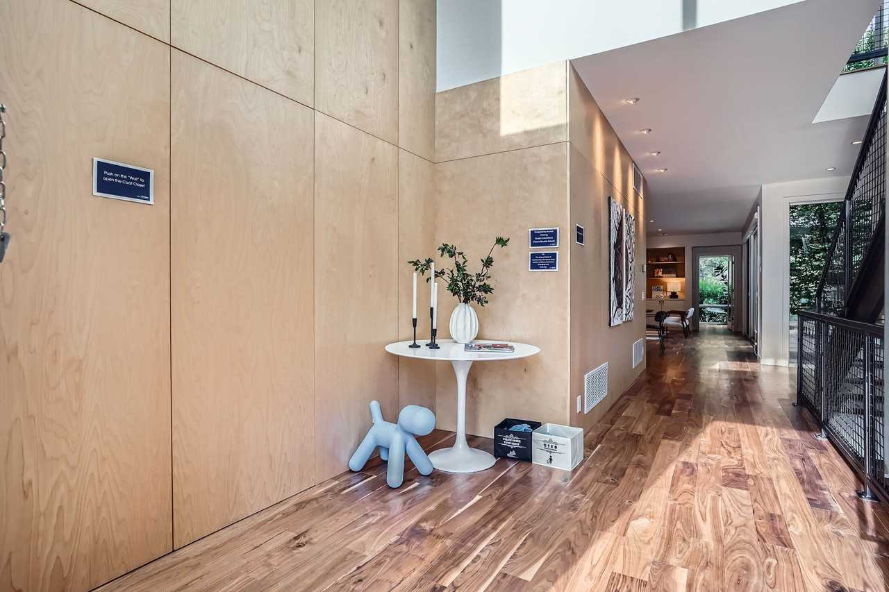 14 S Grape St #NA - Photo 3 of 32