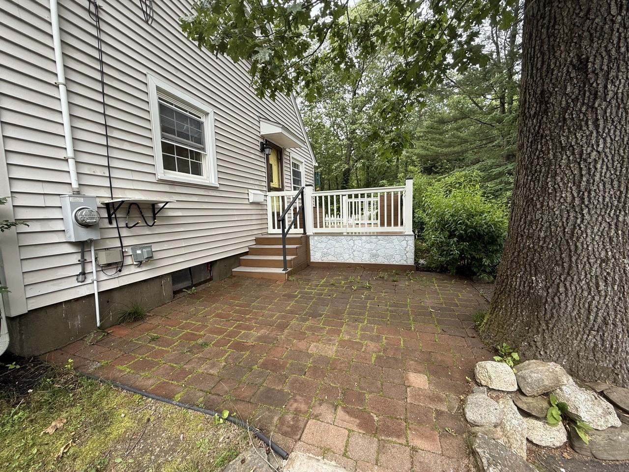 32 Mayflower Rd #NA - Photo 2 of 16