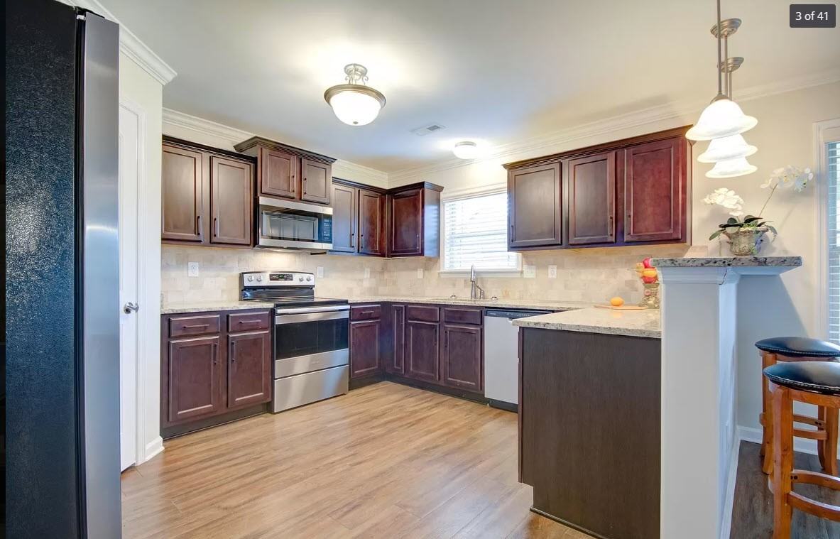 103 Rainwood Dr Sw #NA - Photo 2 of 16