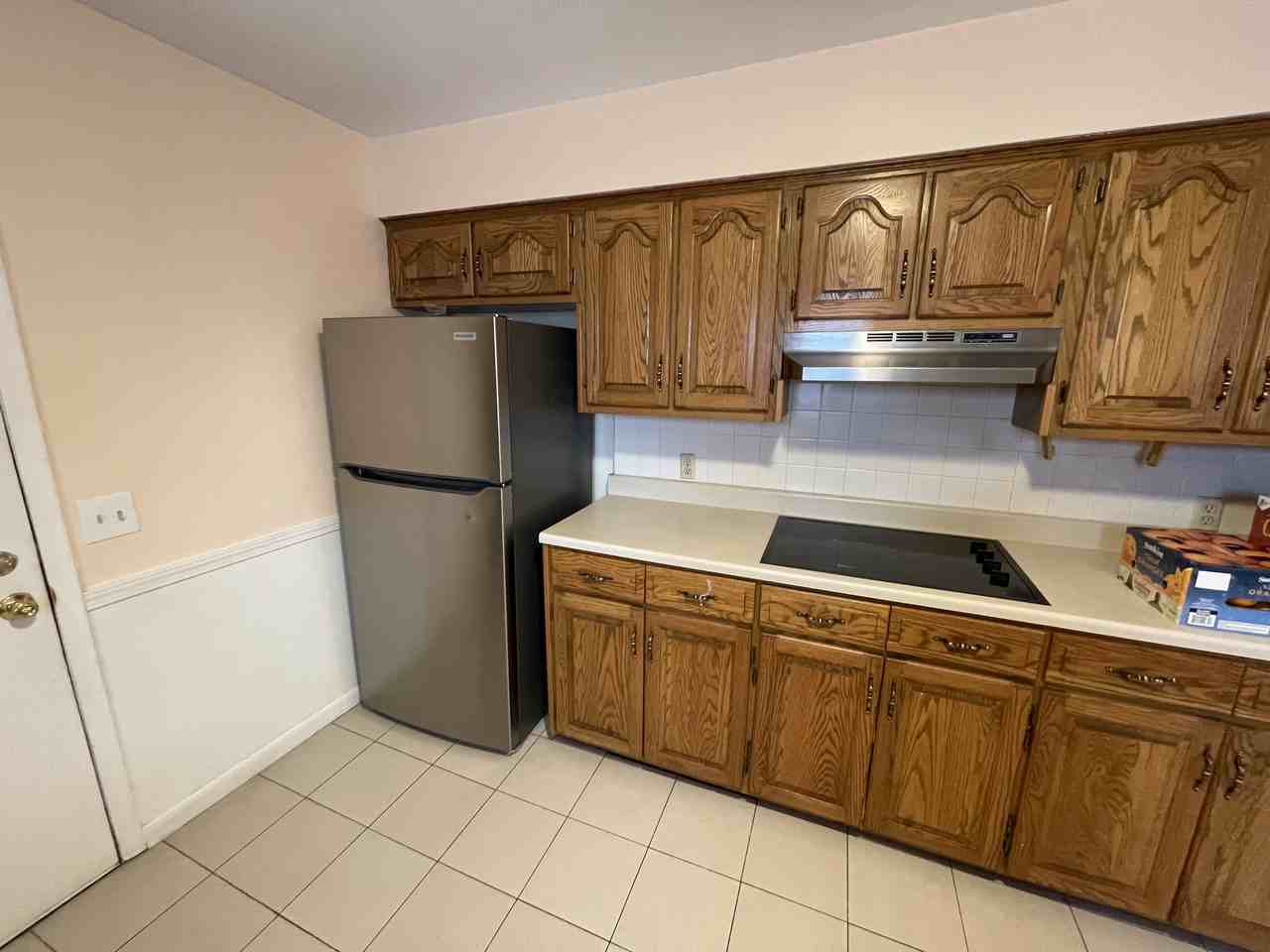 1003 Sunset Dr #NA - Photo 5 of 24