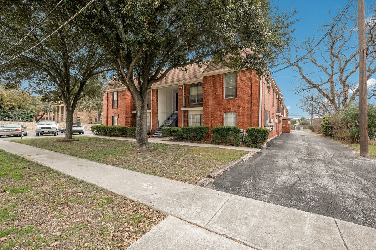 2551 San Pedro Ave #209 - Photo 2 of 17