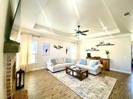 featured image of 1215 Desert Rose Dr #NA