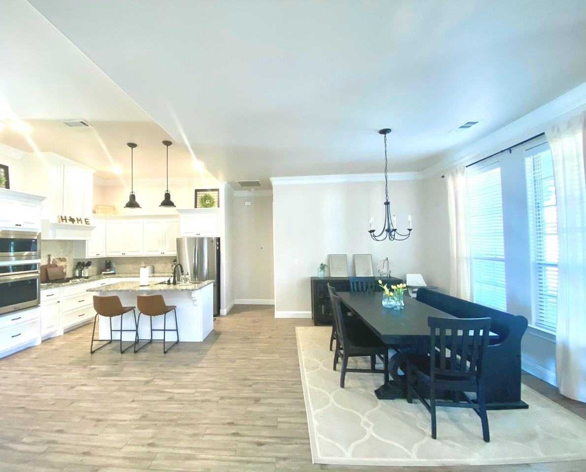 1215 Desert Rose Dr #NA - Photo 5 of 23