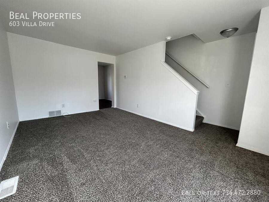 603 Villa Drive - Photo 3 of 9