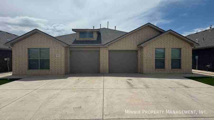 JAYTON & #A - Photo 2 of 20