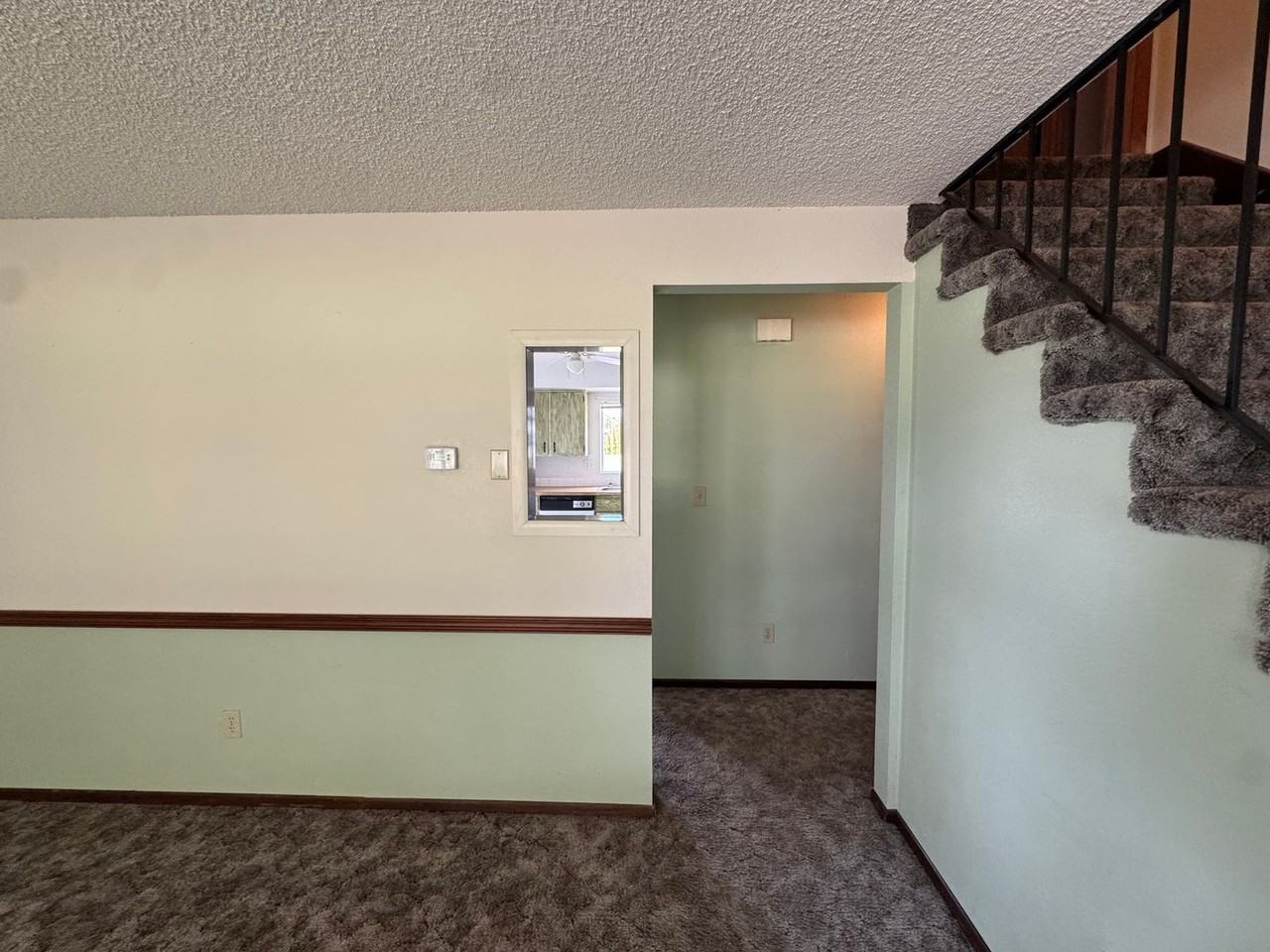 17005 E 4th Ave - Photo 6 of 26