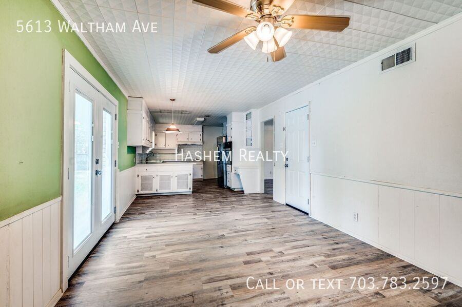 5613 Waltham Ave - Photo 3 of 12