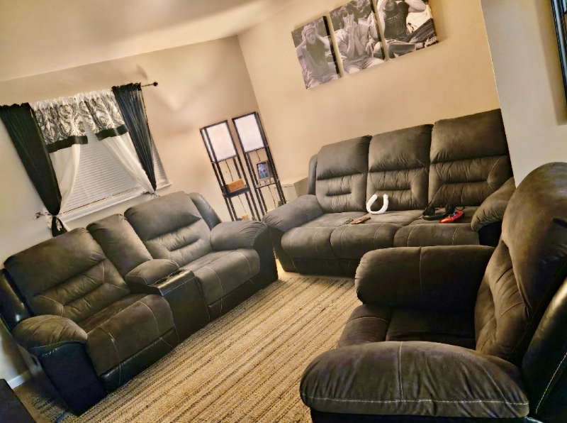 2897 Sw - Photo 2 of 12