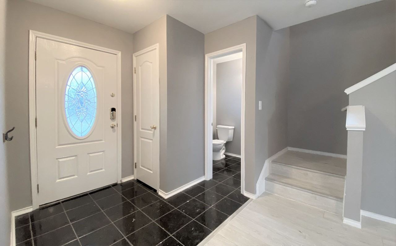 6301 N 20th St - Photo 2 of 28