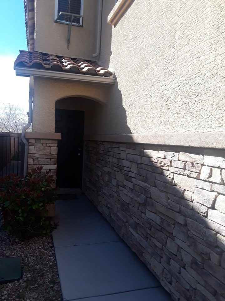 9237 Weeping Water Ave - Photo 2 of 18