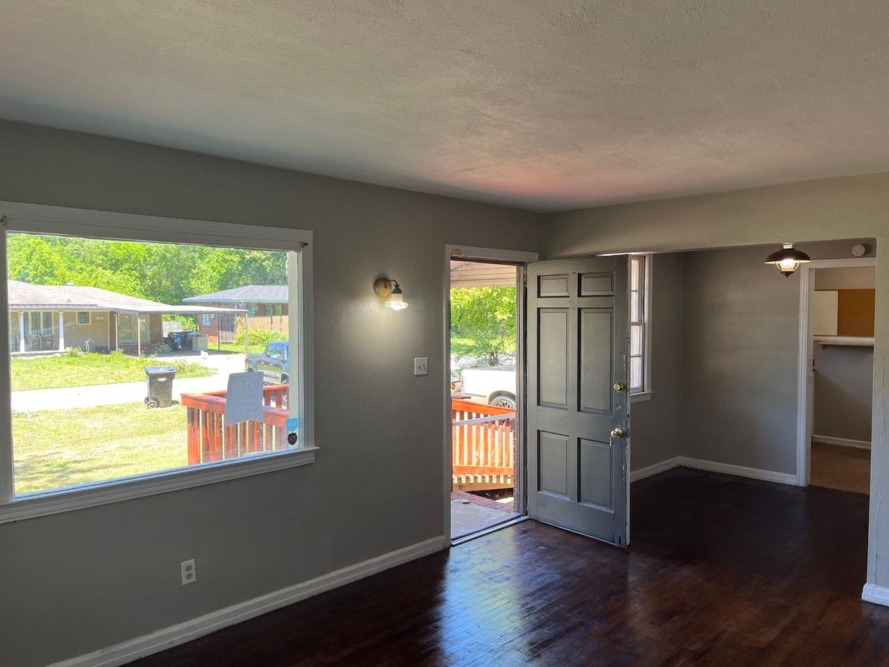 2914 Blan St - Photo 5 of 23