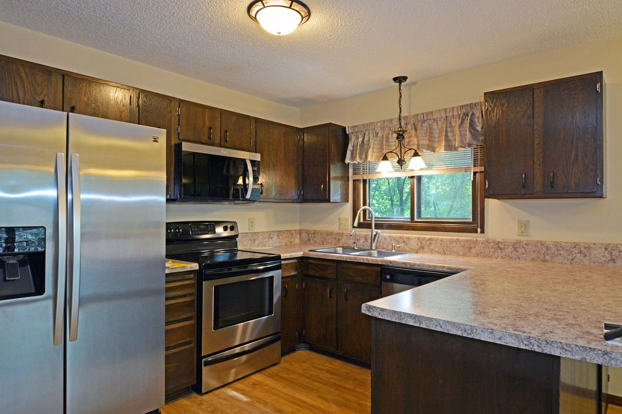 481 W Eagle Lake Dr - Photo 5 of 23