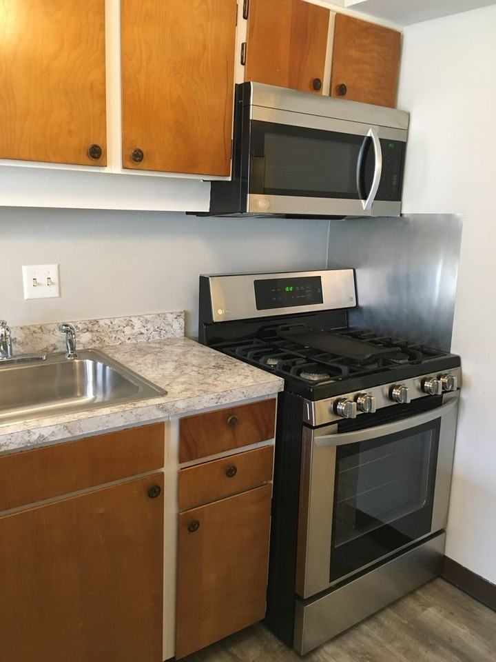 5715 Harpers Farm Rd - Photo 3 of 18