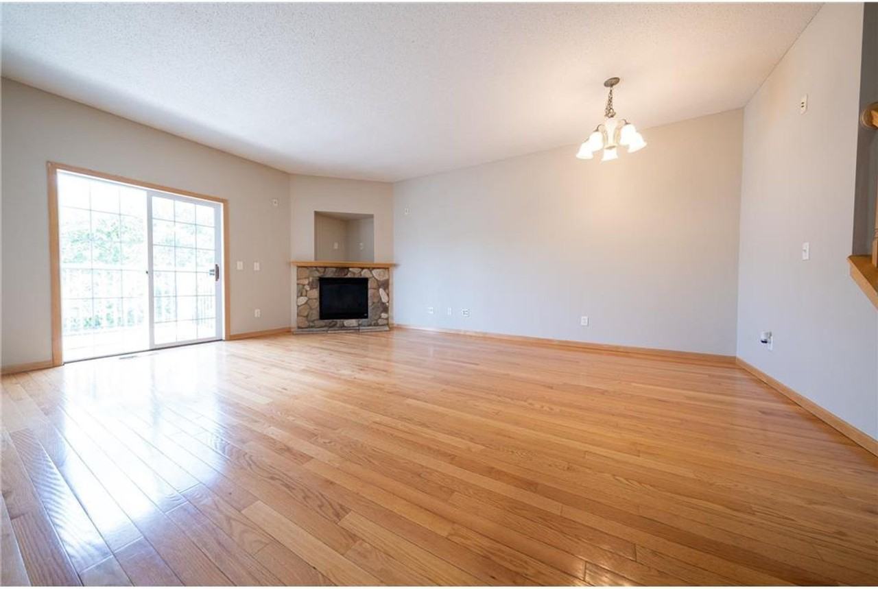 6754 Pine Crest Trl S - Photo 4 of 18