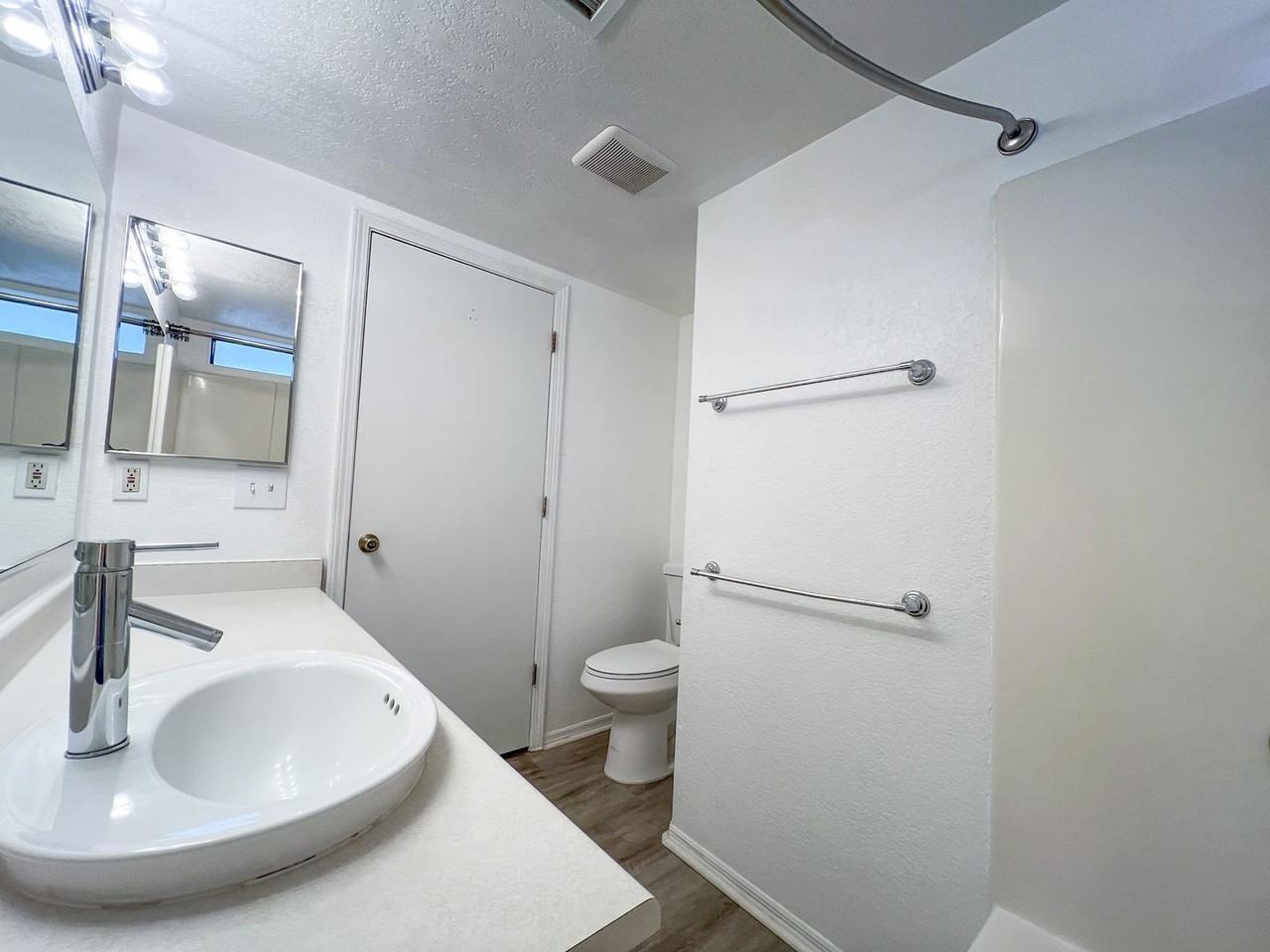 2573 S Quirt Cir #C - Photo 5 of 11