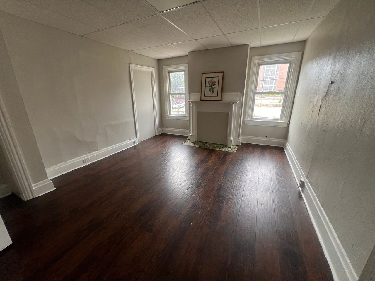 42 Van Braam Street - Photo 4 of 17